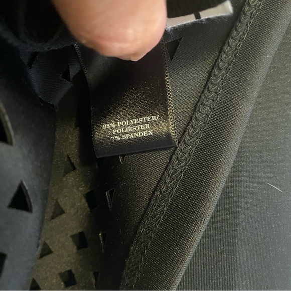 Ann Taylor Black Sleeveless Dress with gathered waist and cutout hem, Size 2P - Picture 5 of 12